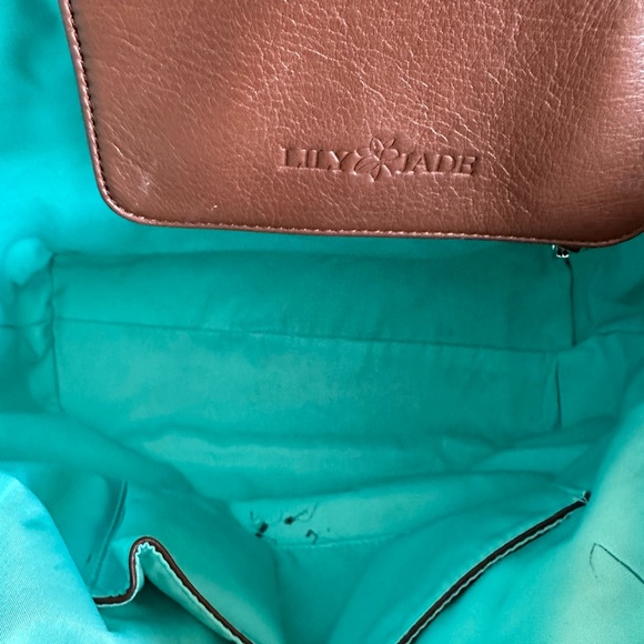 Lily Jade Diaper Bag 💼 - Genuine Leather - Picture 10 of 11